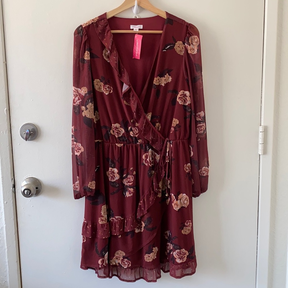 LARGE FLORAL DRESS